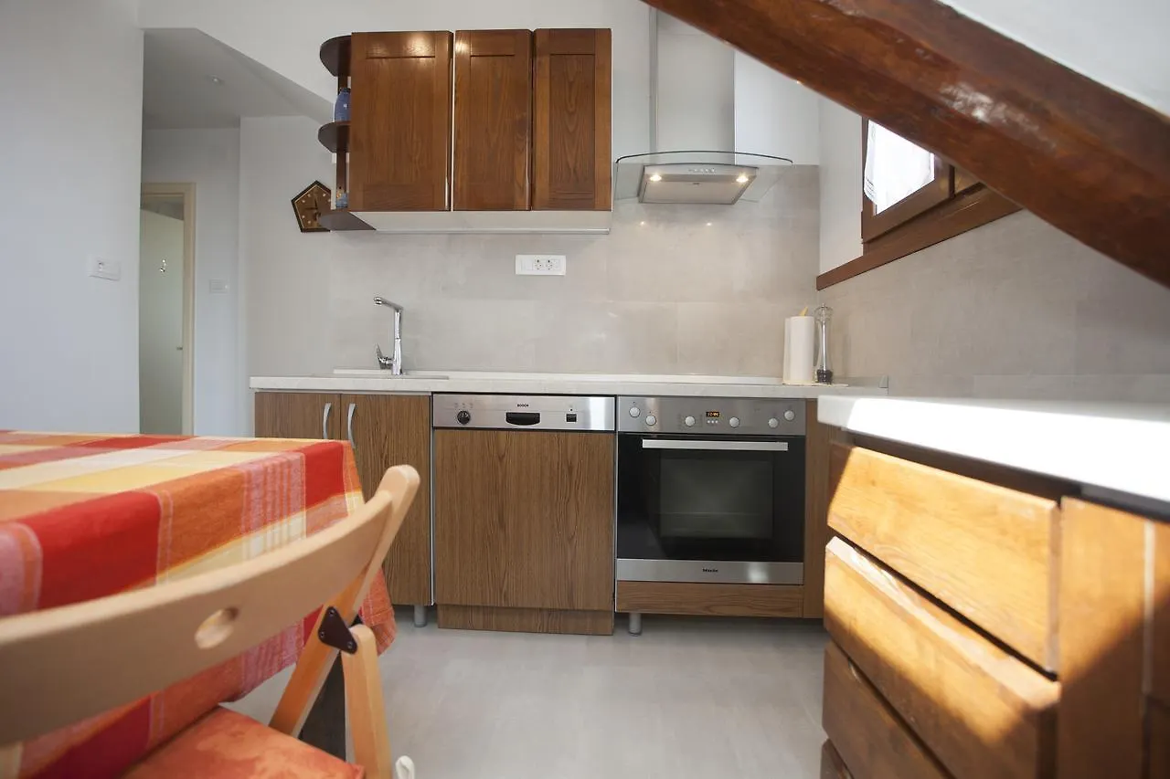 Apartment Split Belvedere