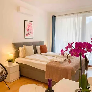  Appartement Opera Hongarije