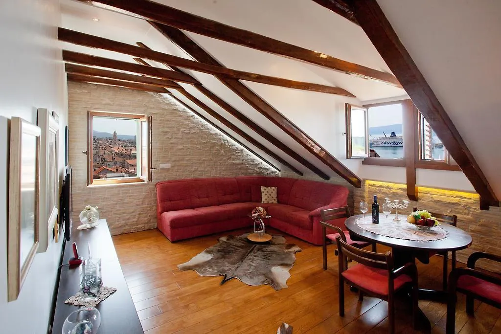 Apartment Split Belvedere