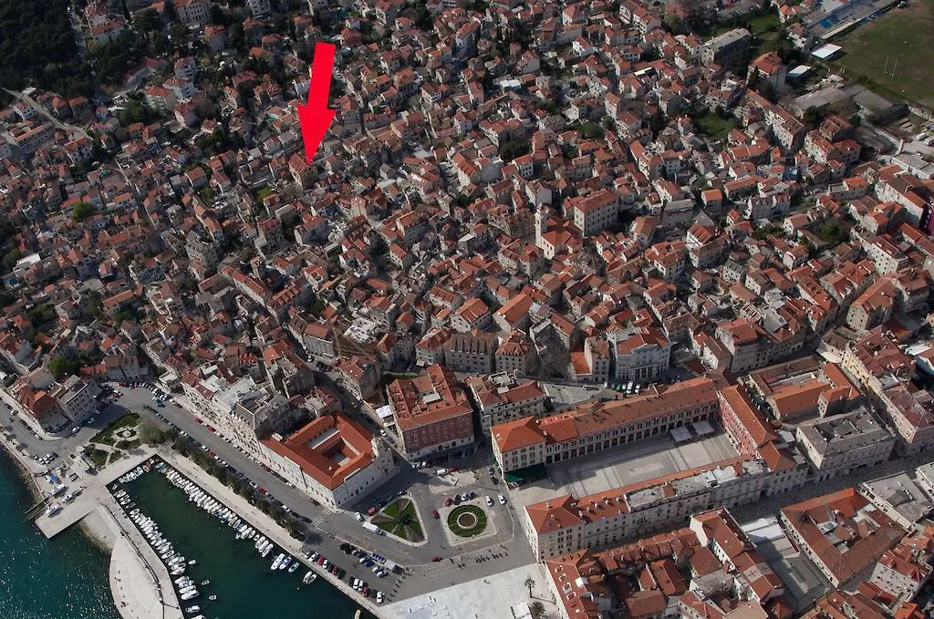 Apartment Split Belvedere 0*,