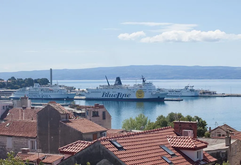 Apartment Split Belvedere 0*,  Croatia